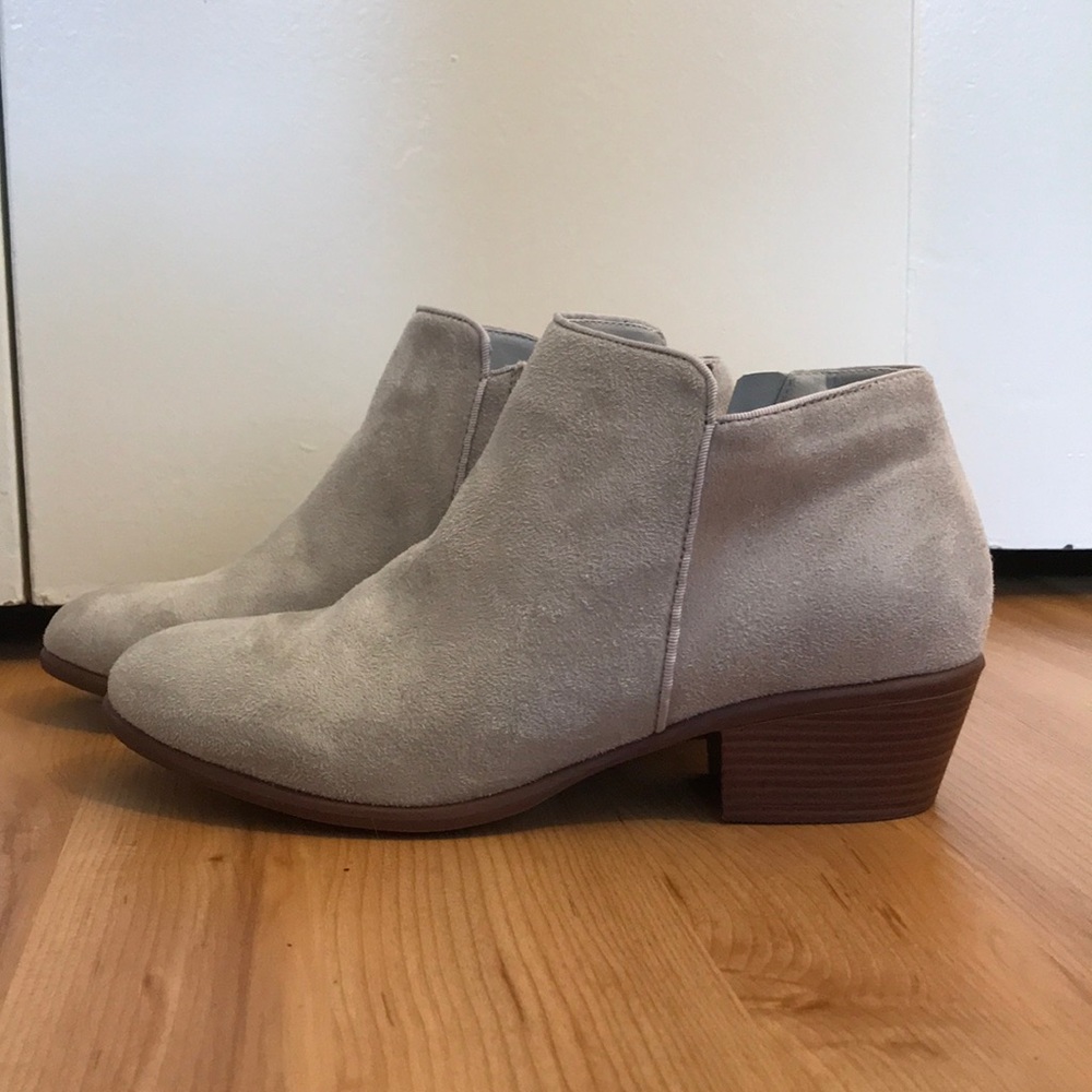Faux-suede Chelsea ankle bootie size 8
